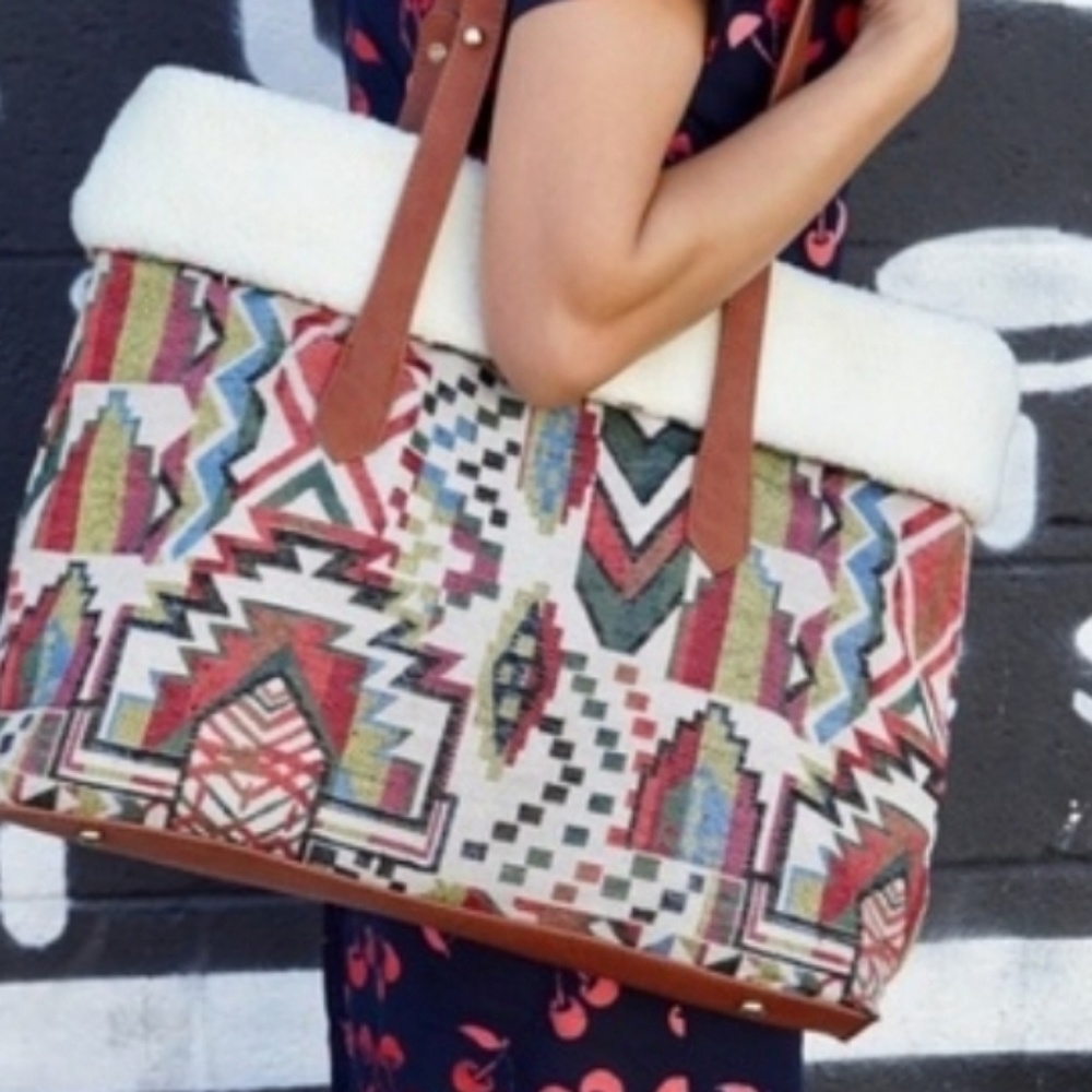 50% OFF CLOSE-OUT! Tribal Print Tote